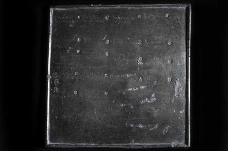 Plaque d'insculpation des orfèvres montois